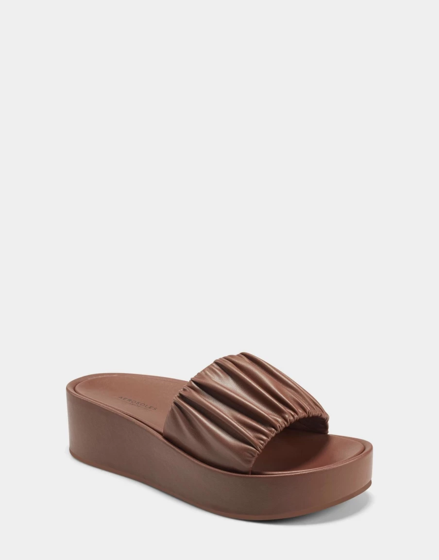 Aerosoles Aware Women'S Sandal In Tan Clearance