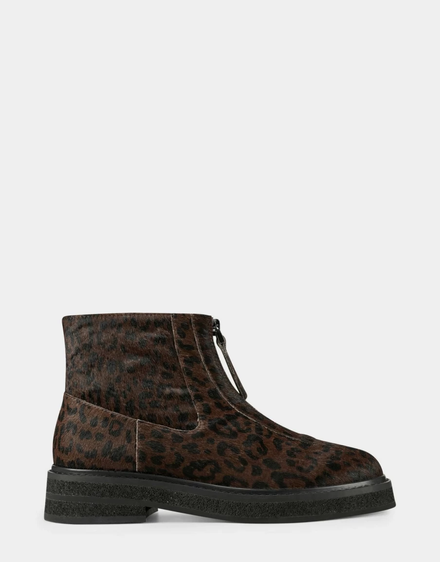 Aerosoles Women'S Ankle Boot In Leopard Wholesale