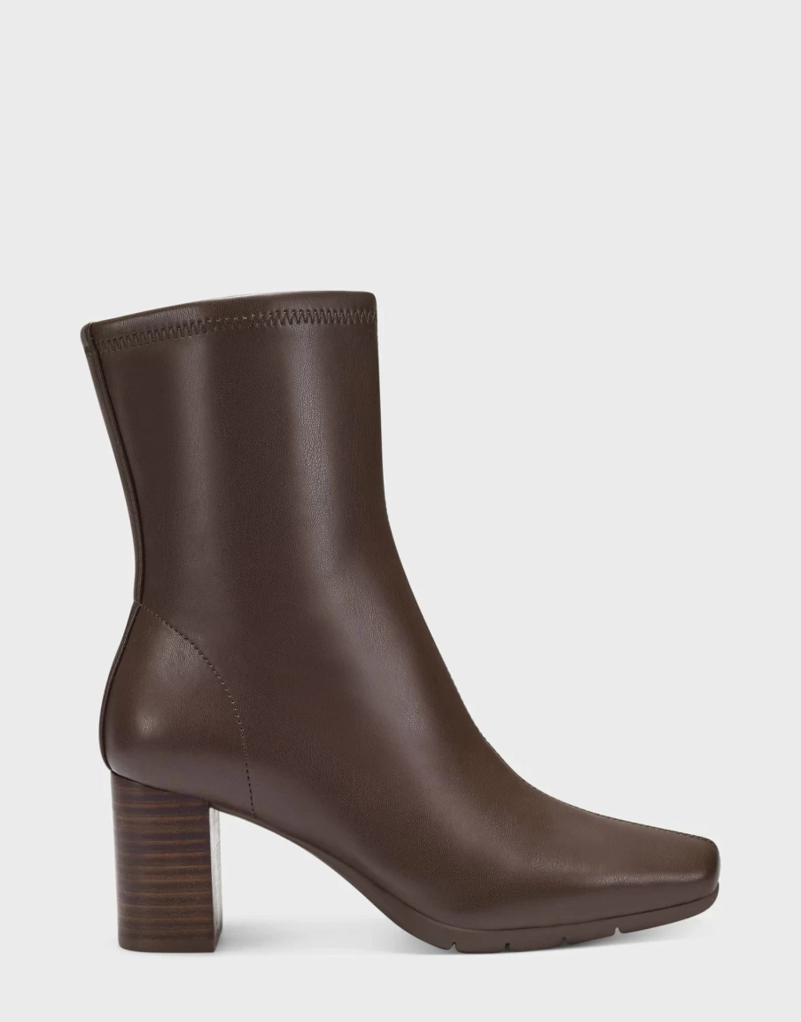 Aerosoles Women'S Ankle Boot In Brown Wholesale