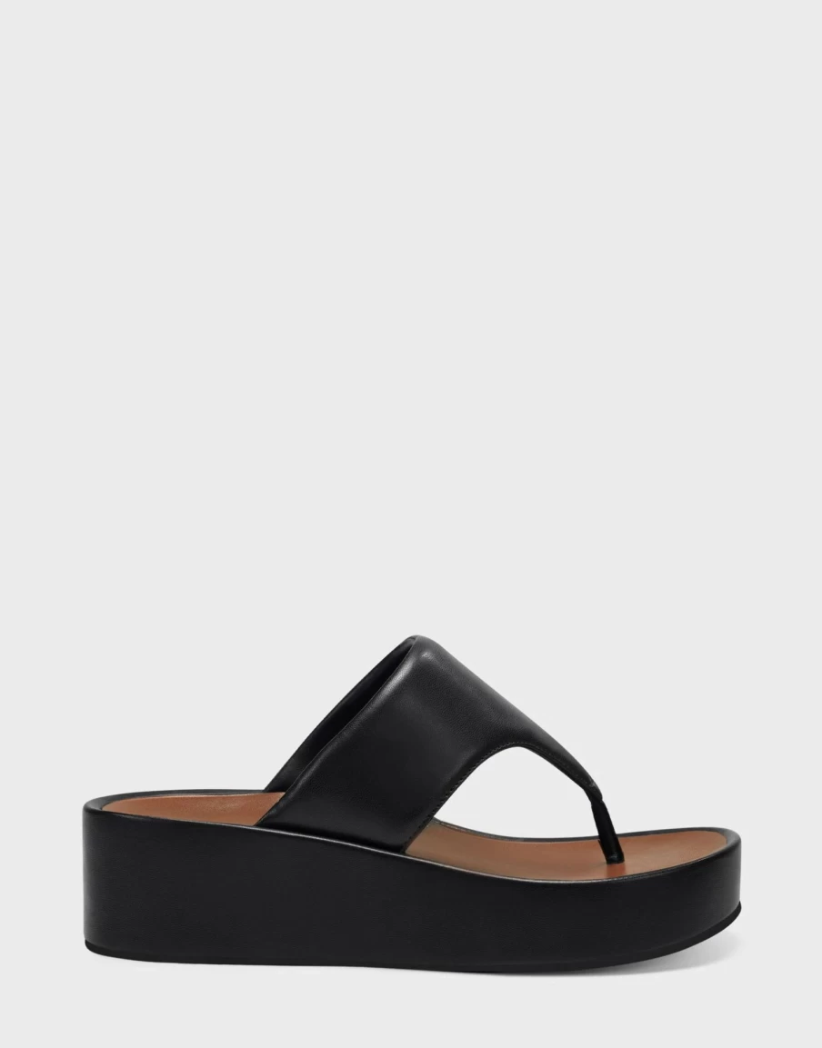 Aerosoles Women'S Sandal In Black Best