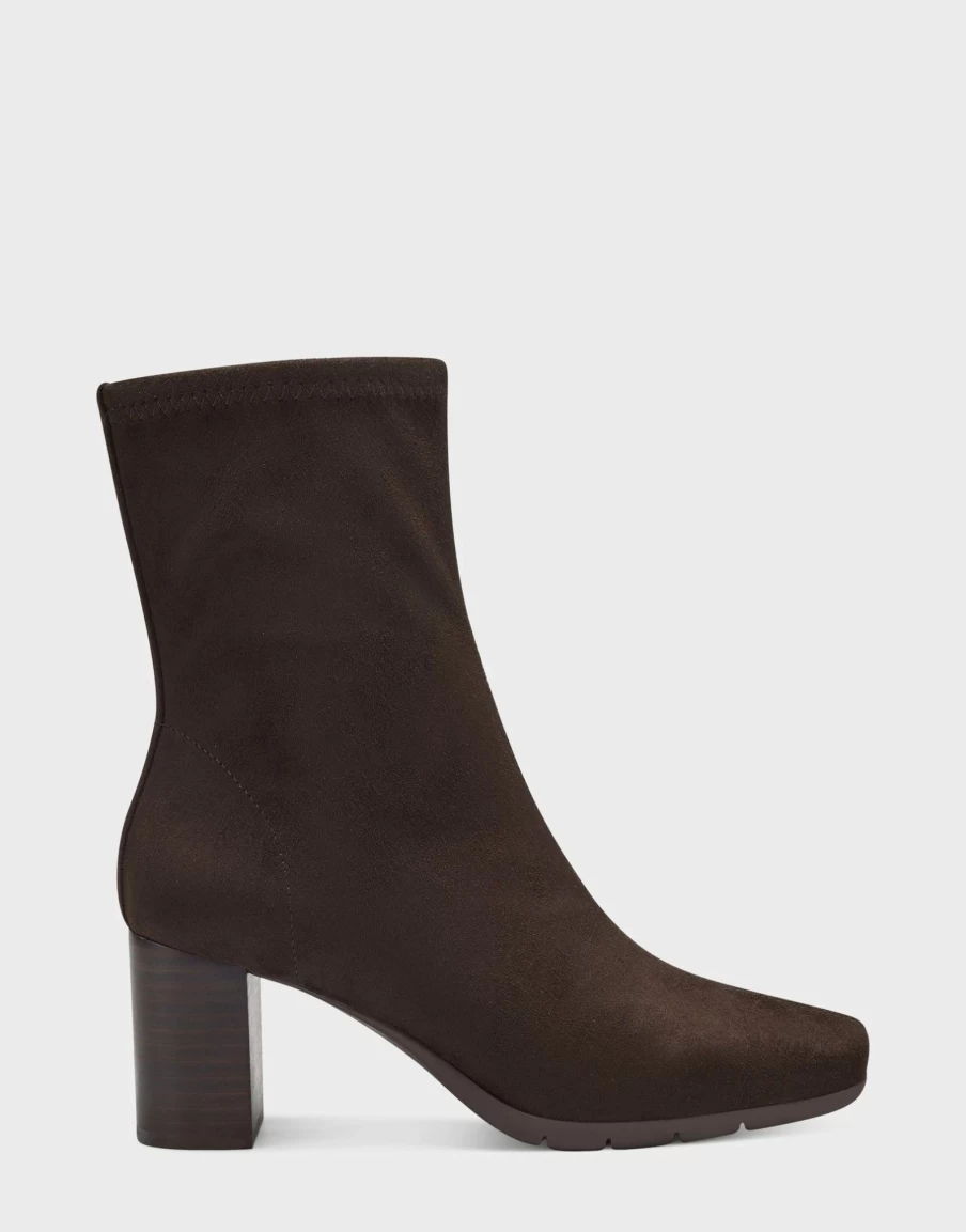 Aerosoles Women'S Ankle Boot In Brown Hot